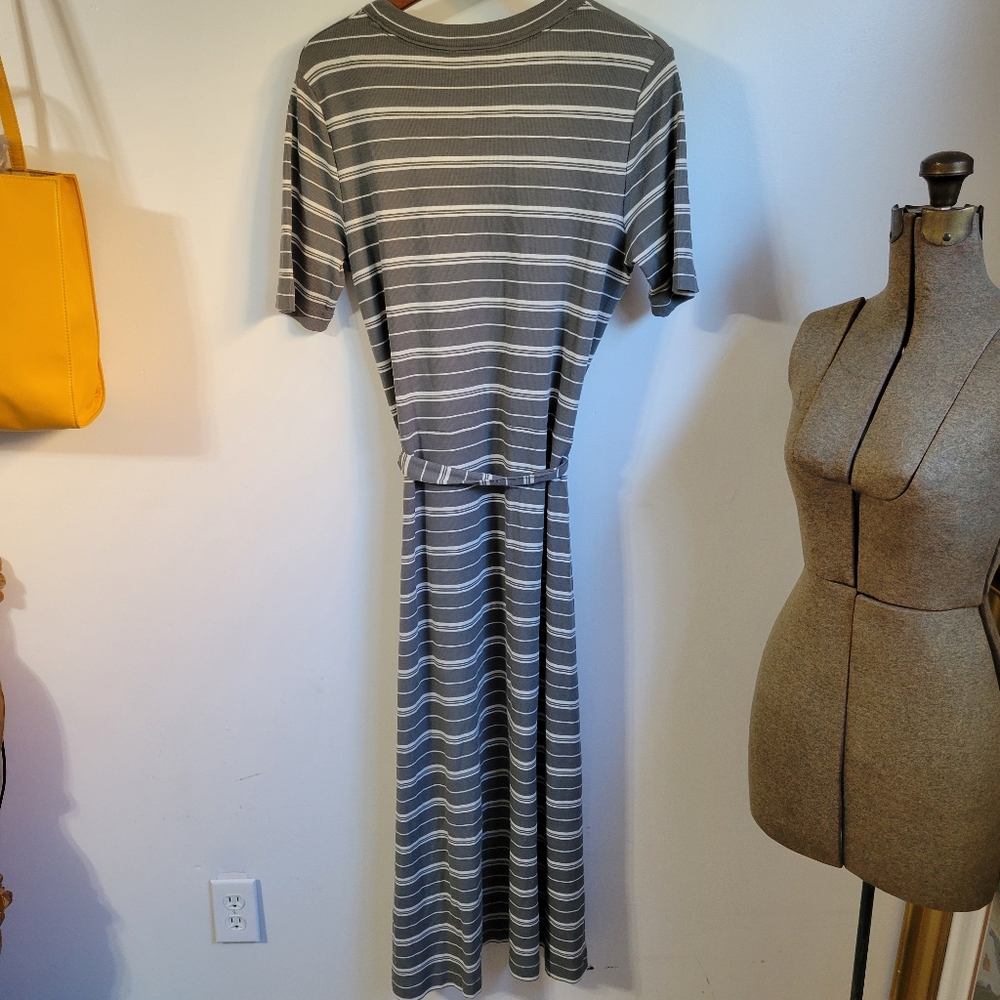 Club Monaco Gray Striped Short Sleeve Rib Knit Midi Dress Size XL - Picture 4 of 6